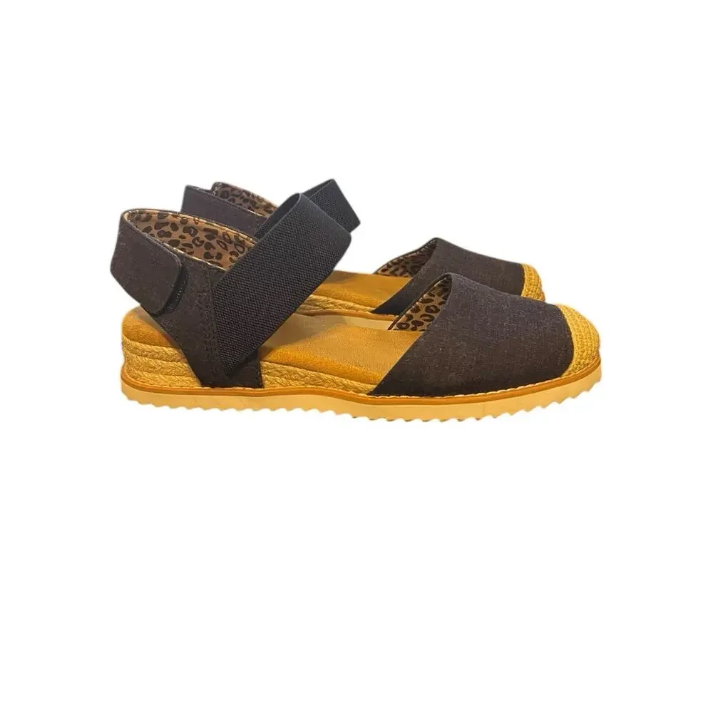 BOBS from Skechers Desert Kiss Wedge Sandals Navy Closed Toe Comfort Size 7